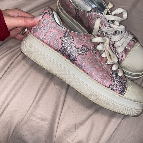 Authentic Prada sneakers - Picture 3 of 6